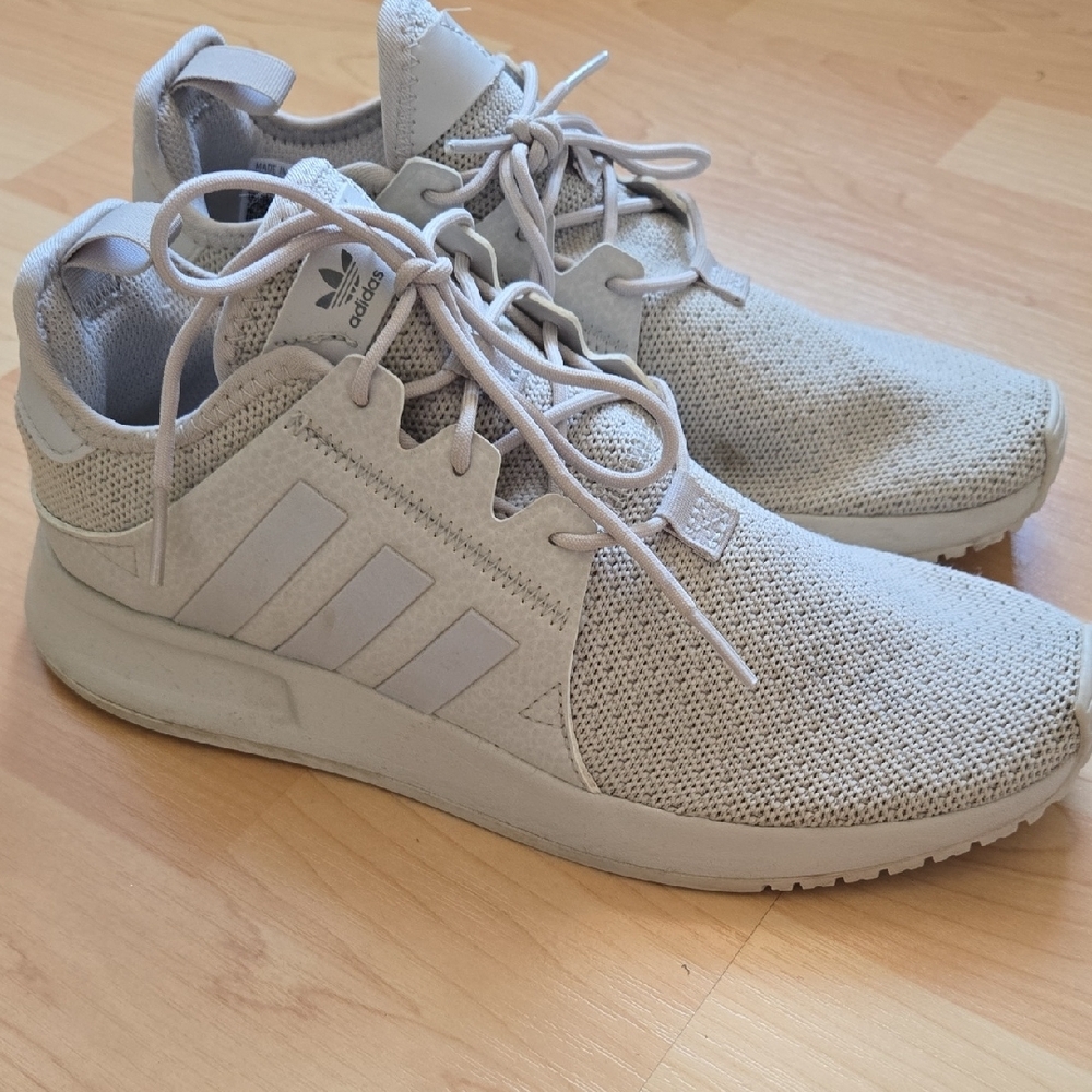 adidas Xplr Men's Sneakers in Light Gray, Size 5.5, Guc